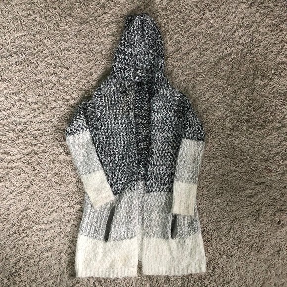 Design Lab Lord & Taylor Sweaters - Design Lab Lord & Taylor Hooded Cardigan